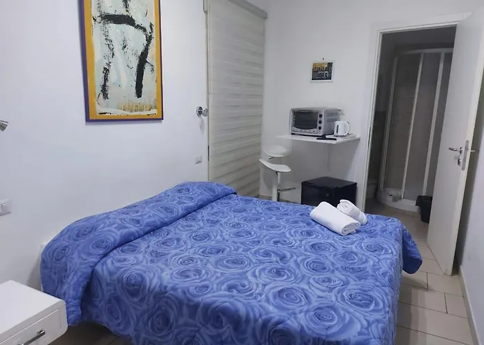 San Pietro Konukevi 4*